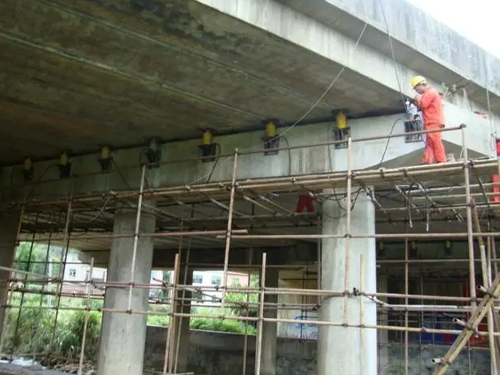 桥梁支座更换施工盆式支座维修与更换