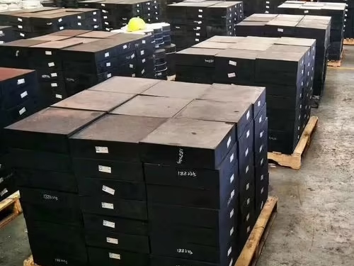 GJZ300*350*74减震板式支座