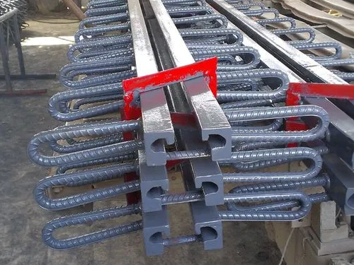 公路桥梁伸缩缝