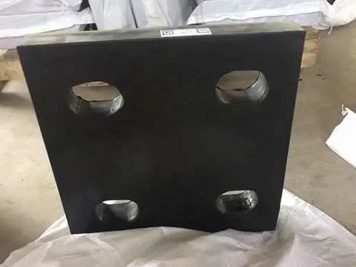 300*300*50建筑钢结构打孔支座