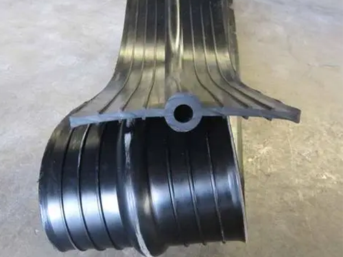 中埋式橡胶止水带CB300*6mm